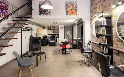 Adrián Pardo Hair Studio