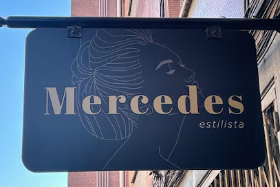 Peluquería y Estética Mercedes Estilista